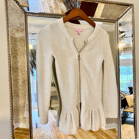 Lilly Pulitzer Sweaters - Lilly Pulitzer- This is a Gorgeous Sweater!!